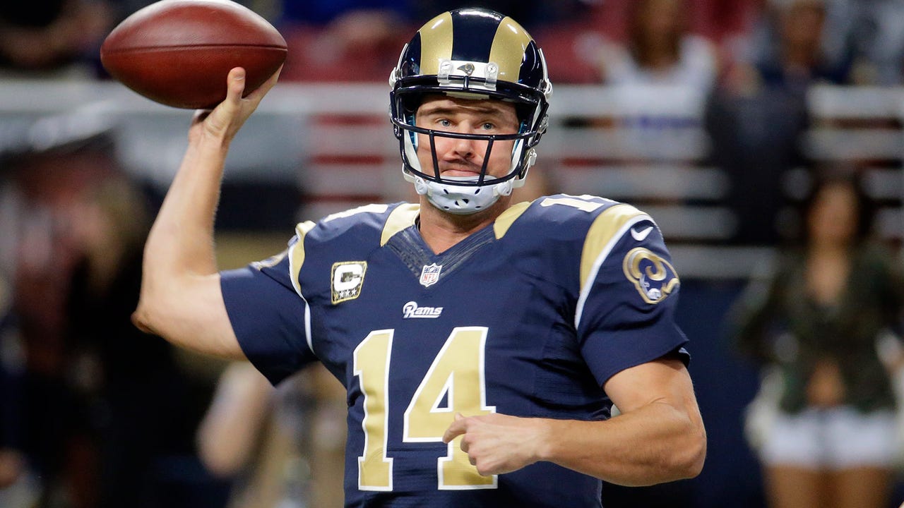 Rams reap benefits of Hill's experience in upset of Denver